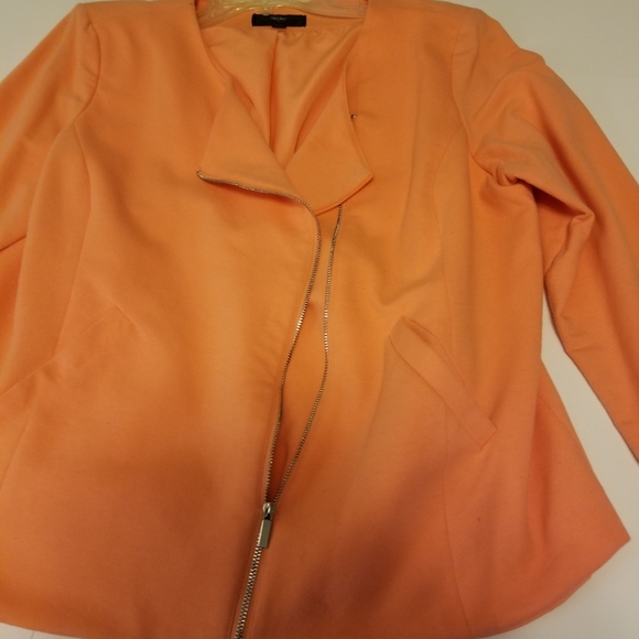 Peach colored moto style Blazer - Picture 4 of 4